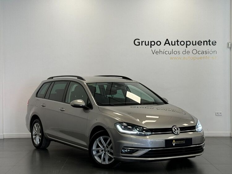 Volkswagen Golf ADVANCE foto 2