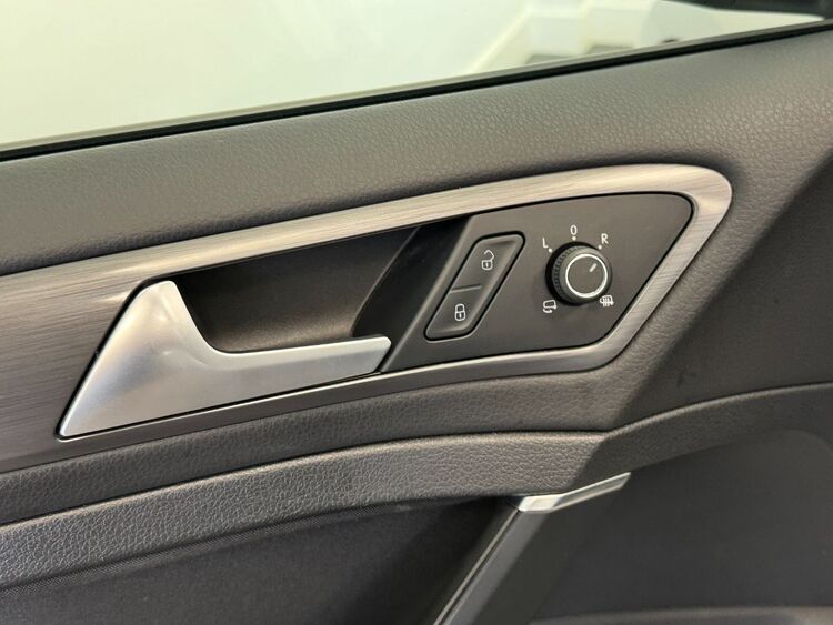 Volkswagen Golf ADVANCE foto 19