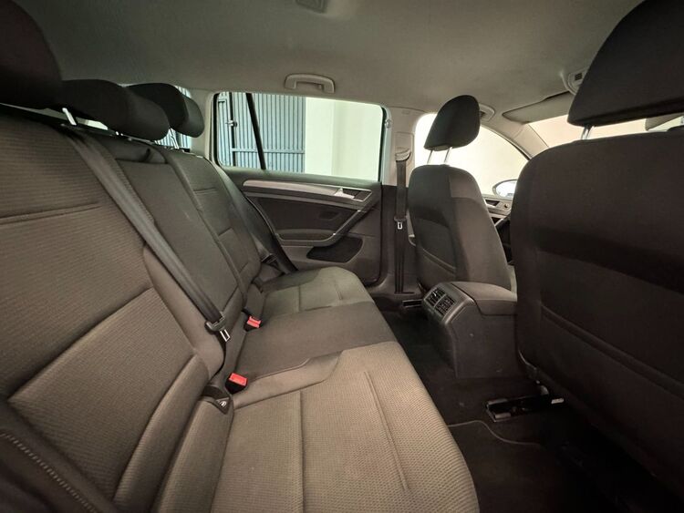 Volkswagen Golf ADVANCE foto 47