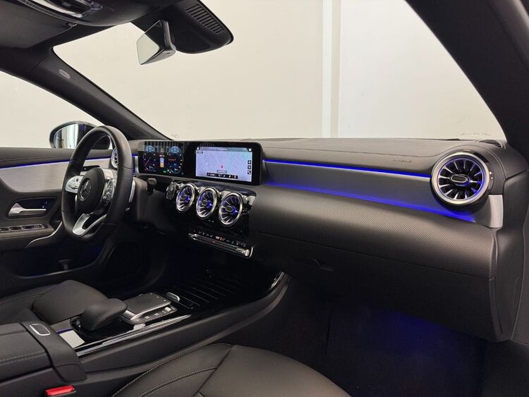 Mercedes CLA AMG foto 13
