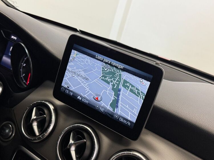 Mercedes CLA 200D foto 29