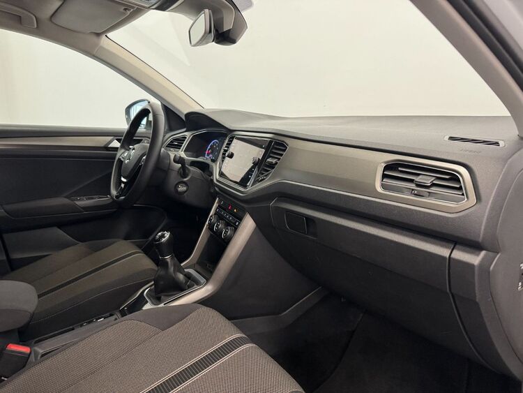 Volkswagen T-Roc ADVANCE foto 29