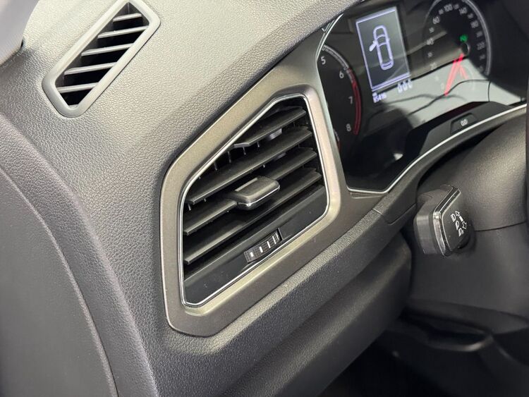 Volkswagen T-Roc ADVANCE STYLE foto 19