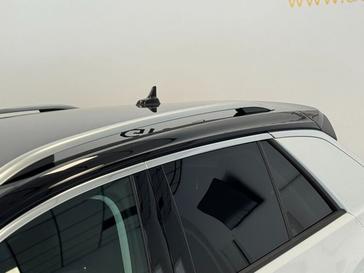 Volkswagen T-Roc ADVANCE STYLE foto 45