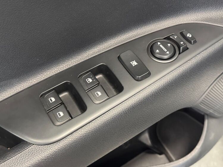 Kia Stonic DRIVE foto 16