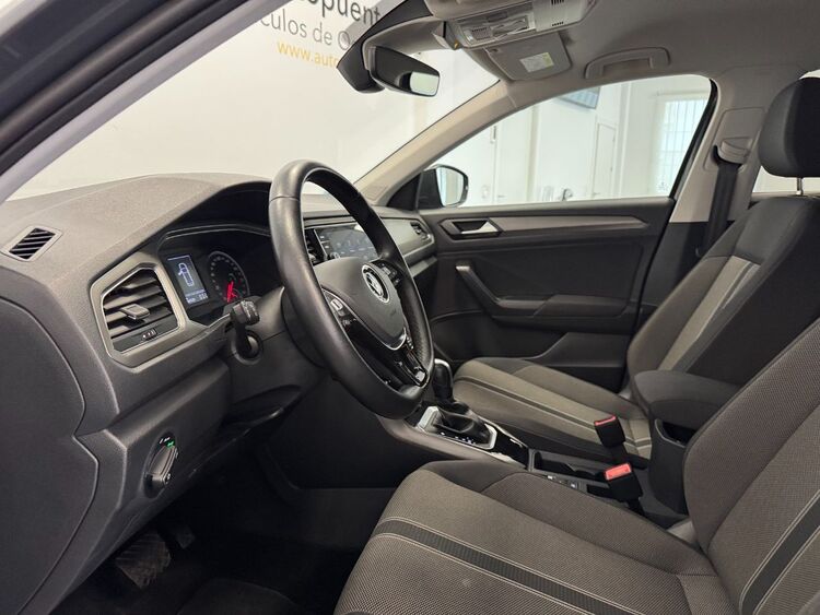 Volkswagen T-Roc ADVANCE foto 14