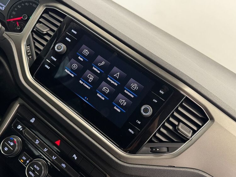 Volkswagen T-Roc ADVANCE foto 31