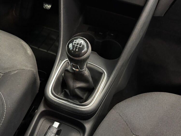 Volkswagen Polo ADVANCE foto 31