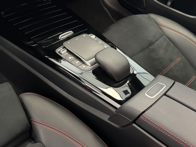 Mercedes CLA AMG foto 25