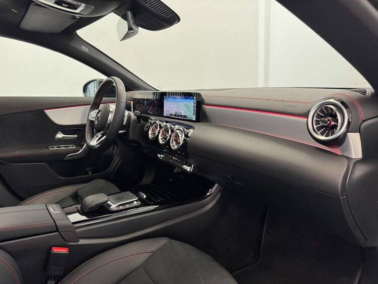 Mercedes CLA AMG foto 28