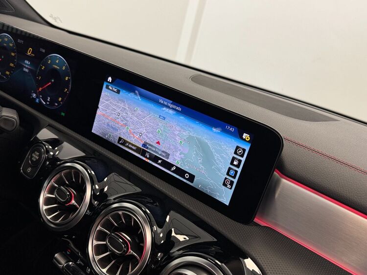 Mercedes CLA AMG foto 34