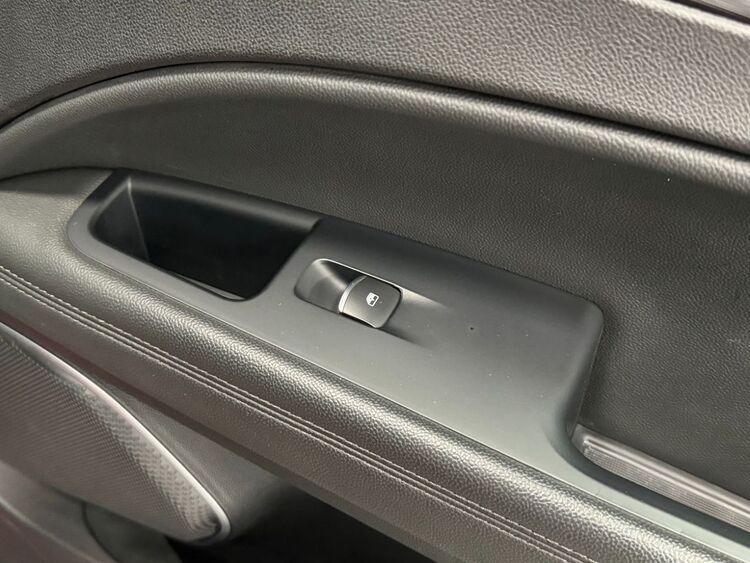 Alfa Romeo Stelvio EXECUTIVE 4WD foto 33