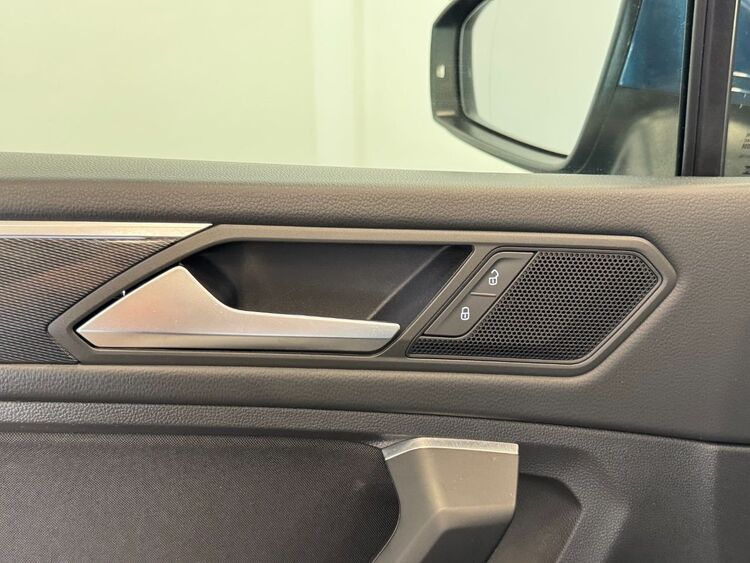 Volkswagen Tiguan SPORT foto 17