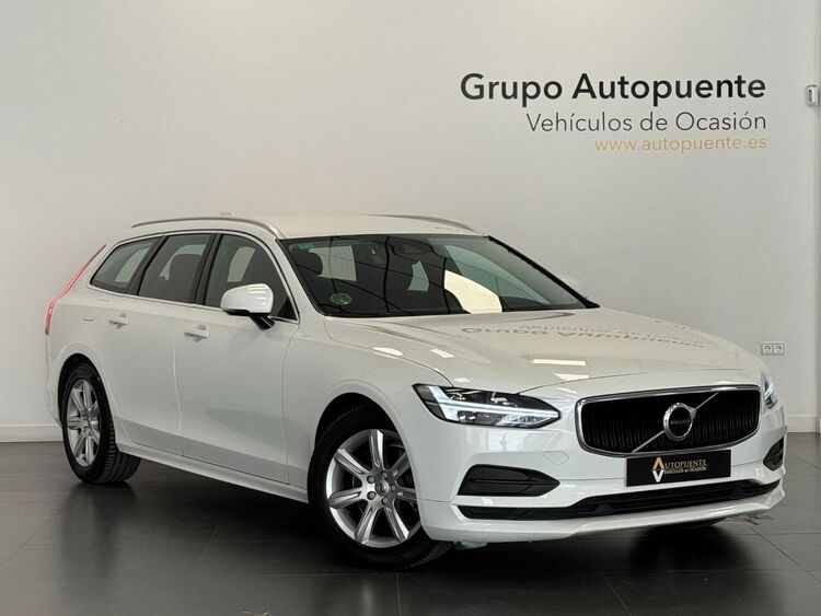 Volvo V90 MOMENTUM AUTO foto 2