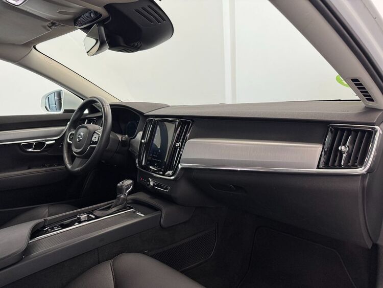 Volvo V90 MOMENTUM AUTO foto 13