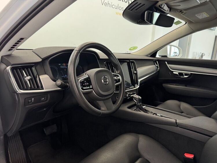 Volvo V90 MOMENTUM AUTO foto 15