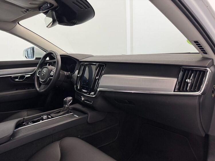 Volvo V90 MOMENTUM AUTO foto 29