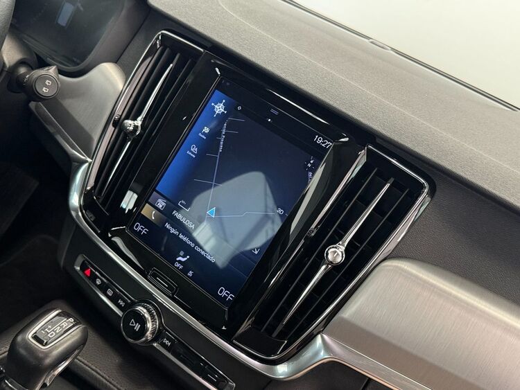 Volvo V90 MOMENTUM AUTO foto 34