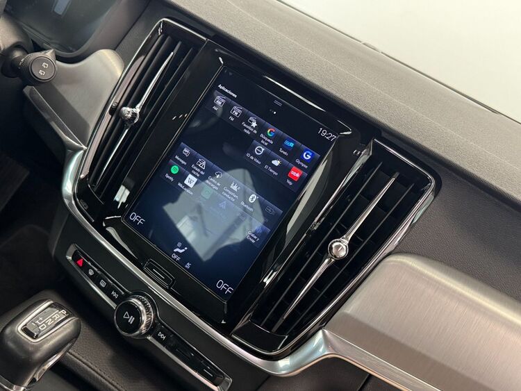 Volvo V90 MOMENTUM AUTO foto 38