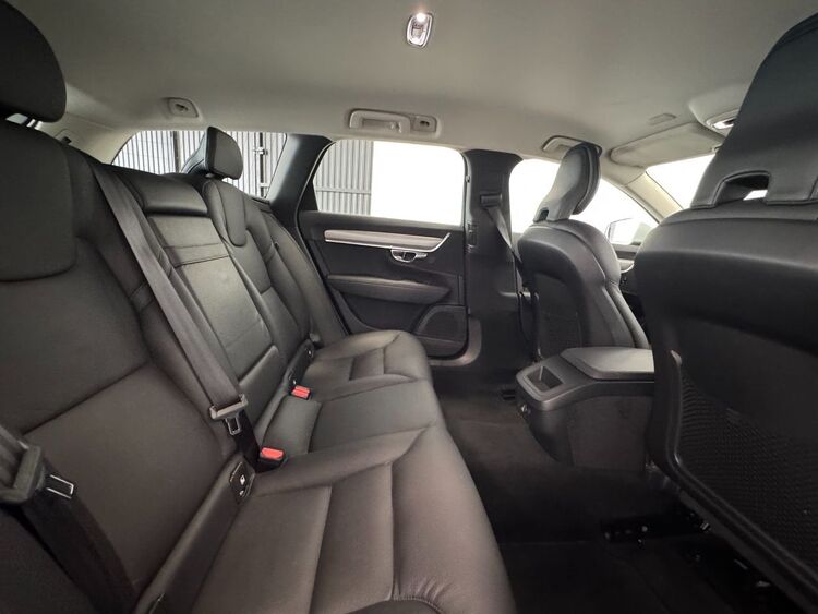 Volvo V90 MOMENTUM AUTO foto 42