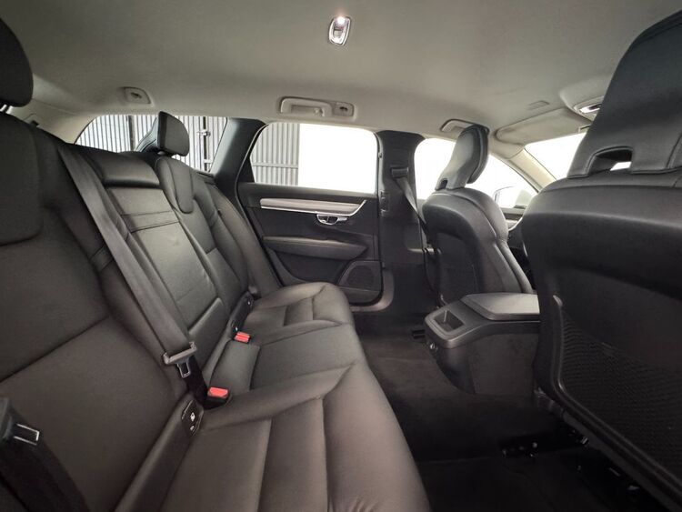 Volvo V90 MOMENTUM AUTO foto 43