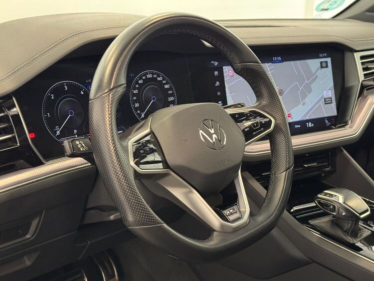 Volkswagen Touareg R LINE foto 24