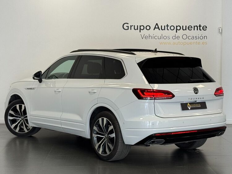Volkswagen Touareg R LINE foto 5