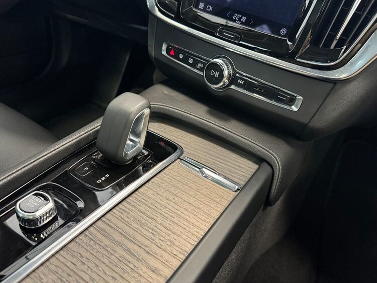 Volvo V90 CROSS COUNTRY foto 36