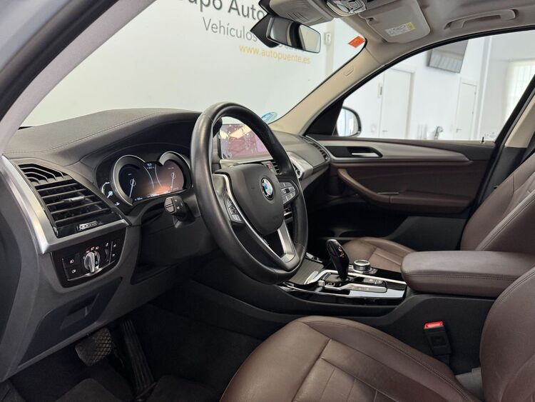 BMW X3 LUXURY LINE foto 15