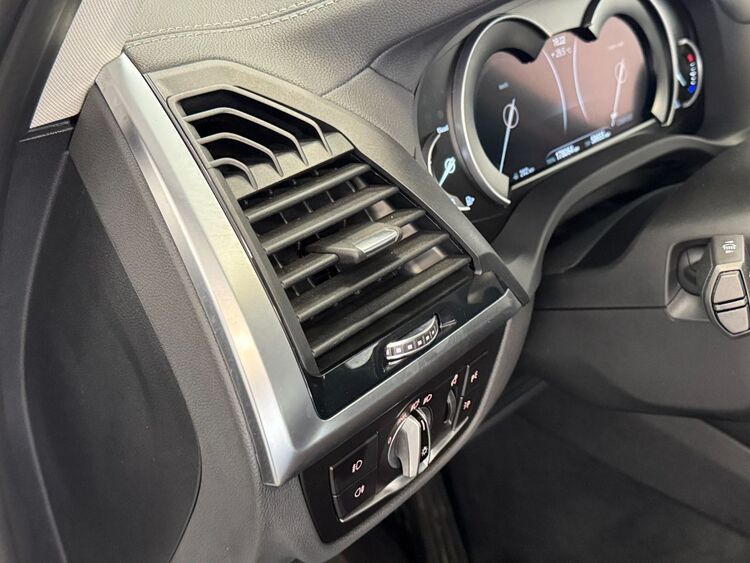 BMW X3 LUXURY LINE foto 19