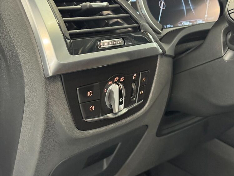BMW X3 LUXURY LINE foto 24