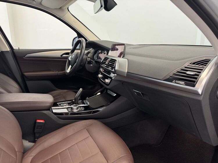 BMW X3 LUXURY LINE foto 34