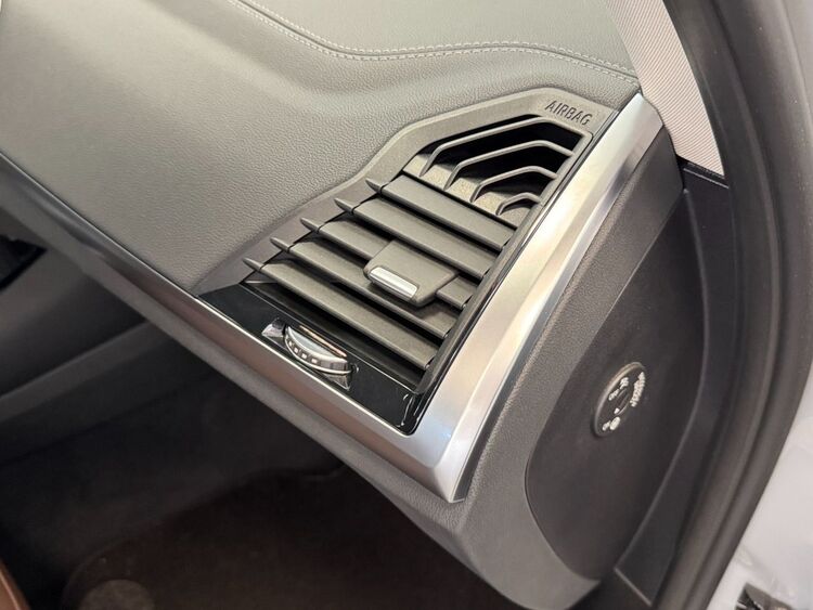 BMW X3 LUXURY LINE foto 37