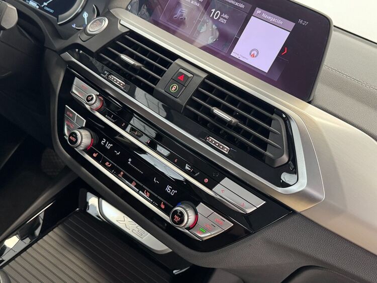 BMW X3 LUXURY LINE foto 48