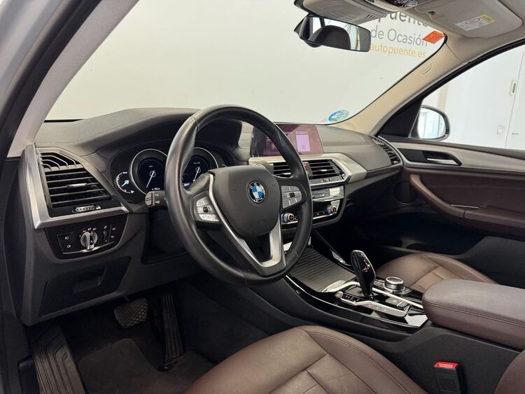 BMW X3 LUXURY LINE foto 8