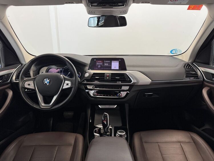 BMW X3 LUXURY LINE foto 10