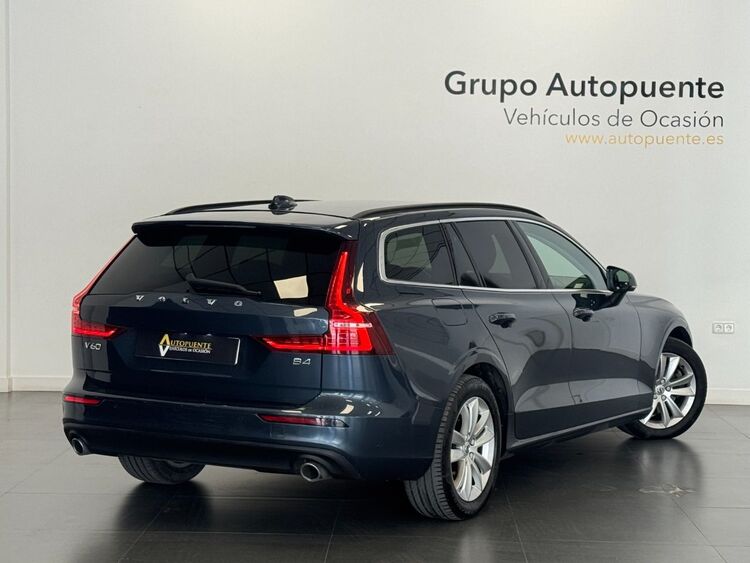 Volvo V60 MOMENTUM PRO AUTO foto 4