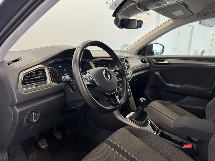 Volkswagen T-Roc ADVANCE foto 14