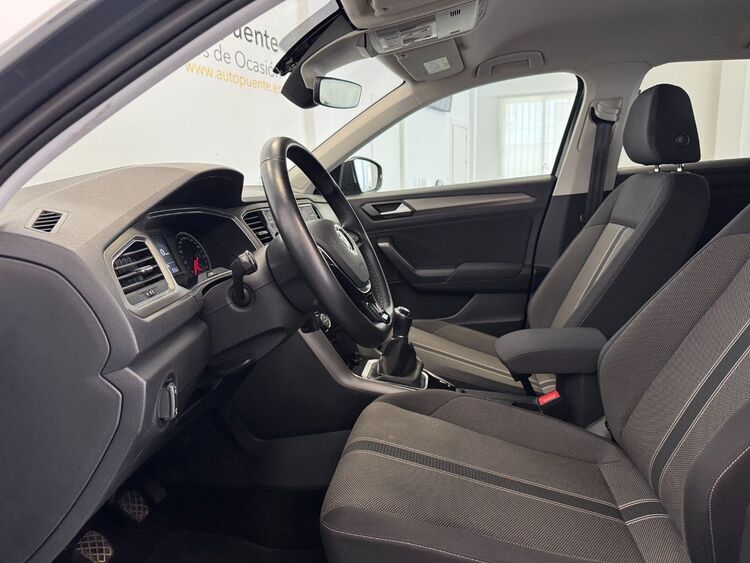 Volkswagen T-Roc ADVANCE foto 15
