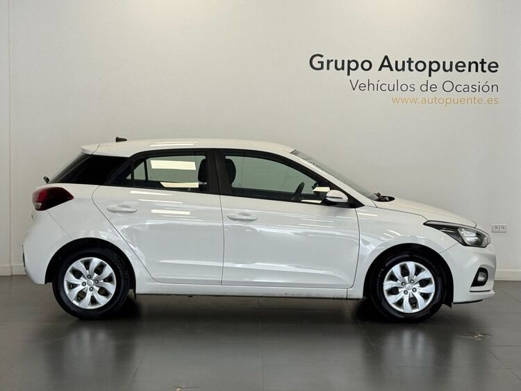 Hyundai i20 ESSENCE foto 3