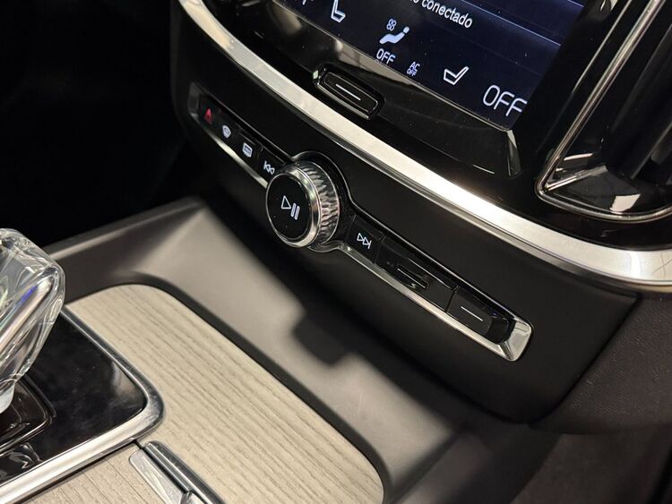 Volvo V60 INSCRIPTION AUTO foto 38
