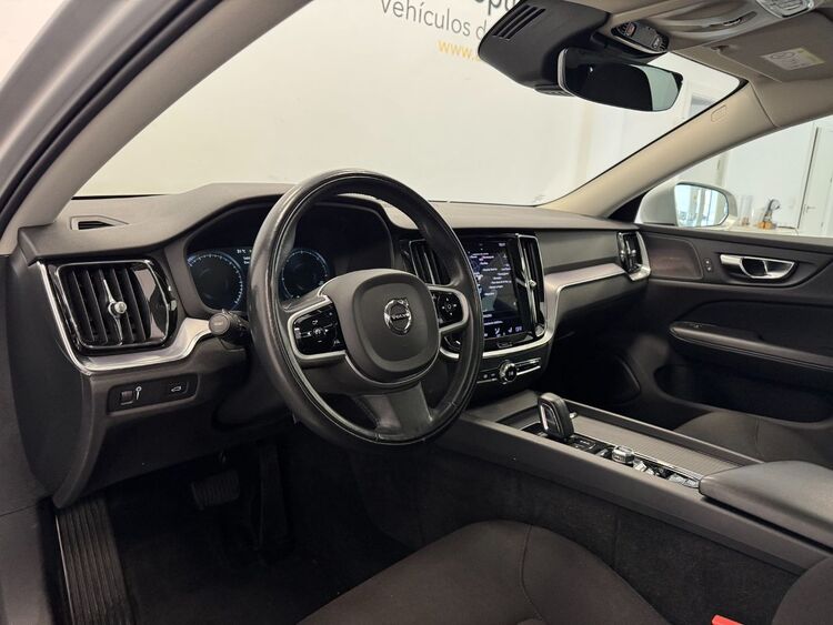 Volvo V60 AWD AUTO foto 14