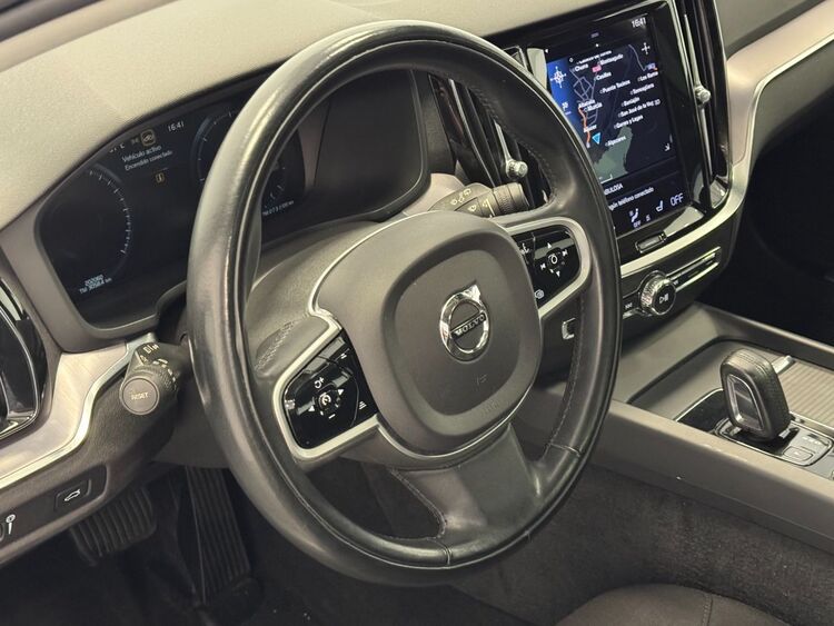 Volvo V60 AWD AUTO foto 20