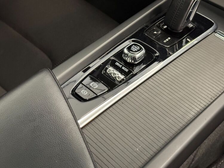 Volvo V60 AWD AUTO foto 38