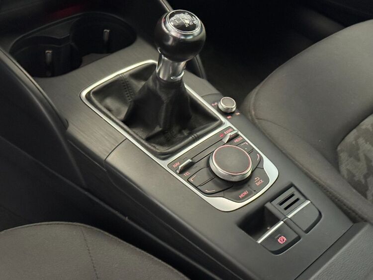 Audi A3 ATTRACTION foto 24