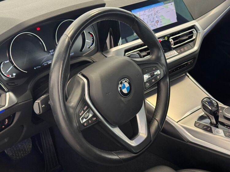 BMW Serie 3 SPORT foto 20