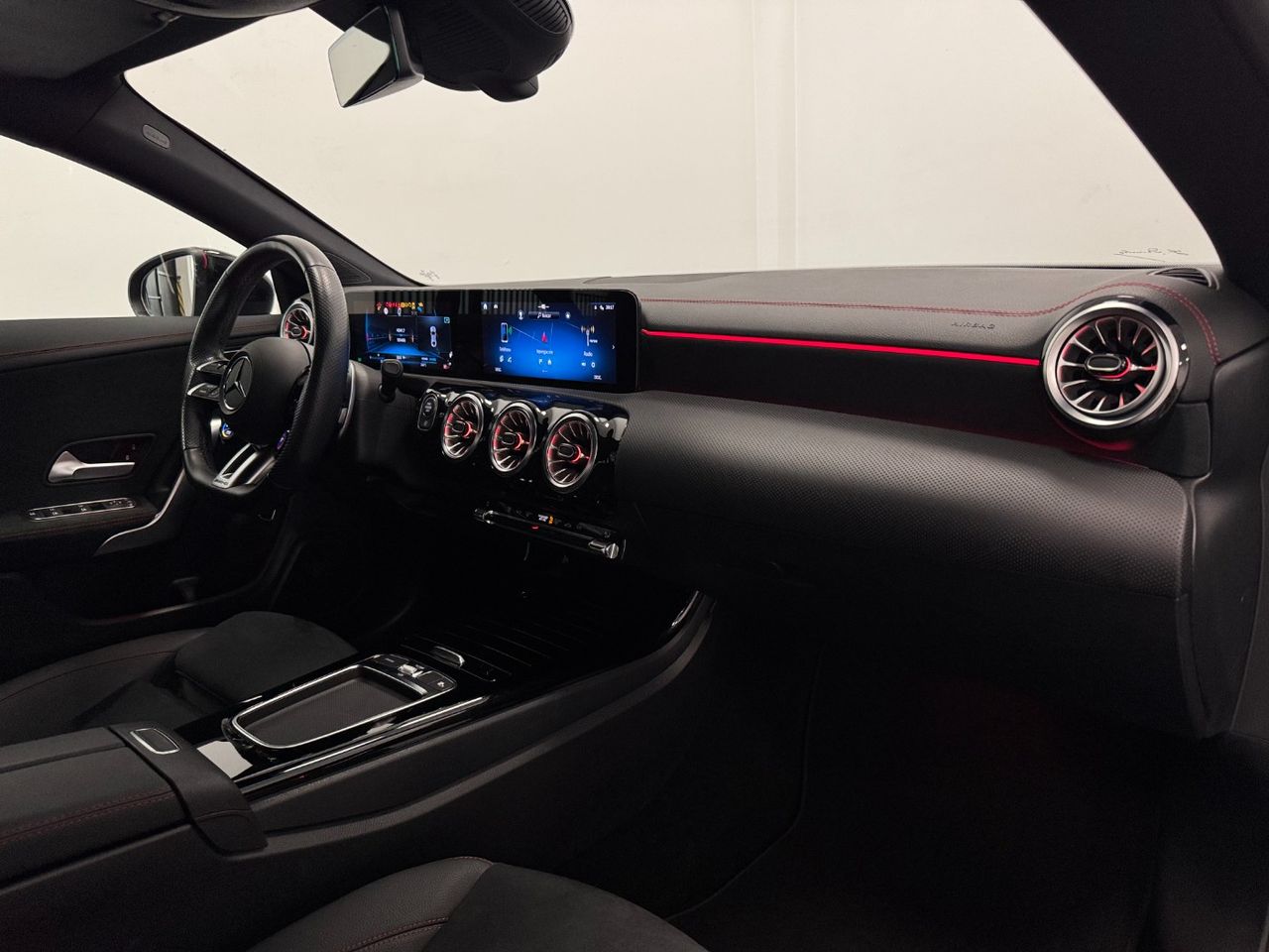 Mercedes CLA AMG foto 14