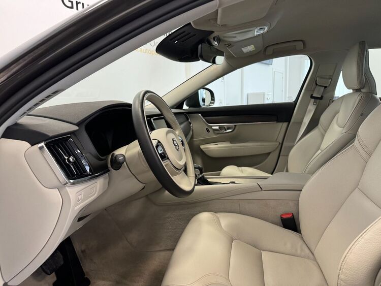 Volvo V90 D4 AWD AUTO foto 15