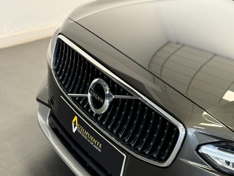 Volvo V90 D4 AWD AUTO foto 43
