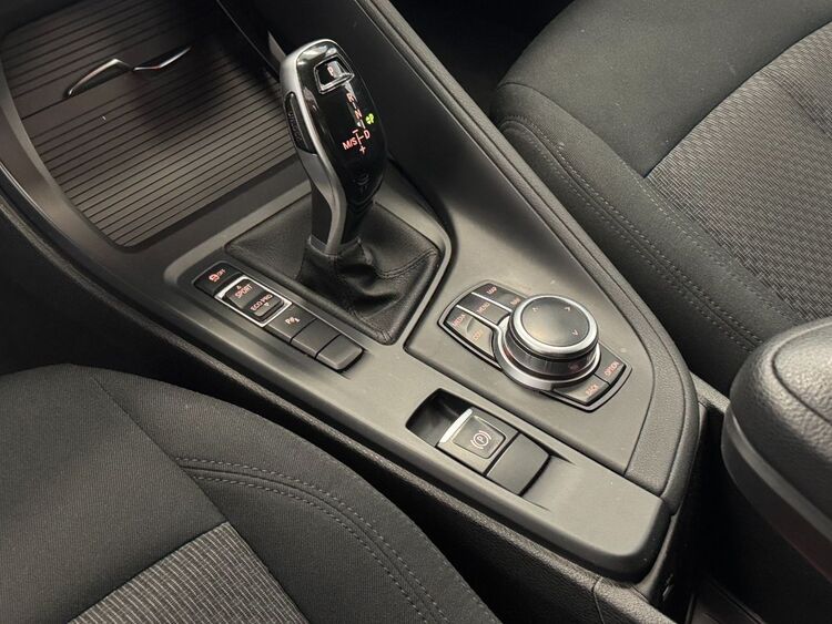 BMW X1 SDRIVE 18D foto 25